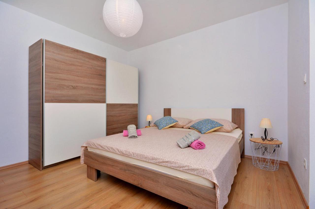 Apartment Wild Rose Podstrana Zewnętrze zdjęcie