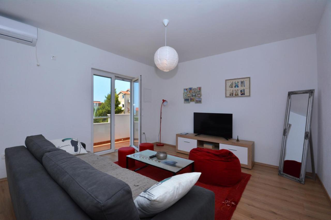 Apartment Wild Rose Podstrana Zewnętrze zdjęcie